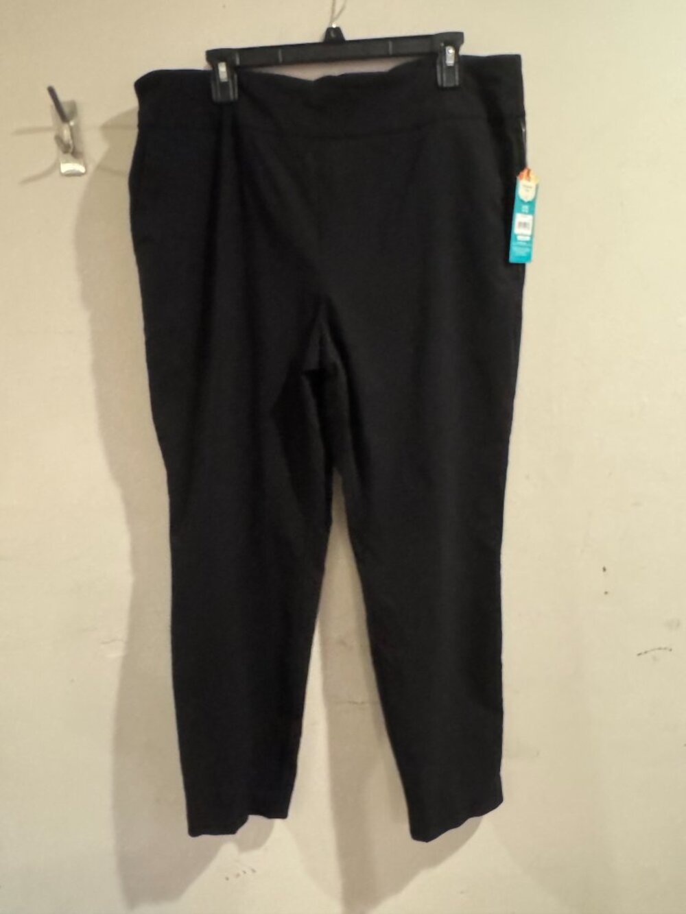 Millennium Women's Black Stretch Pants Size XL 16-18